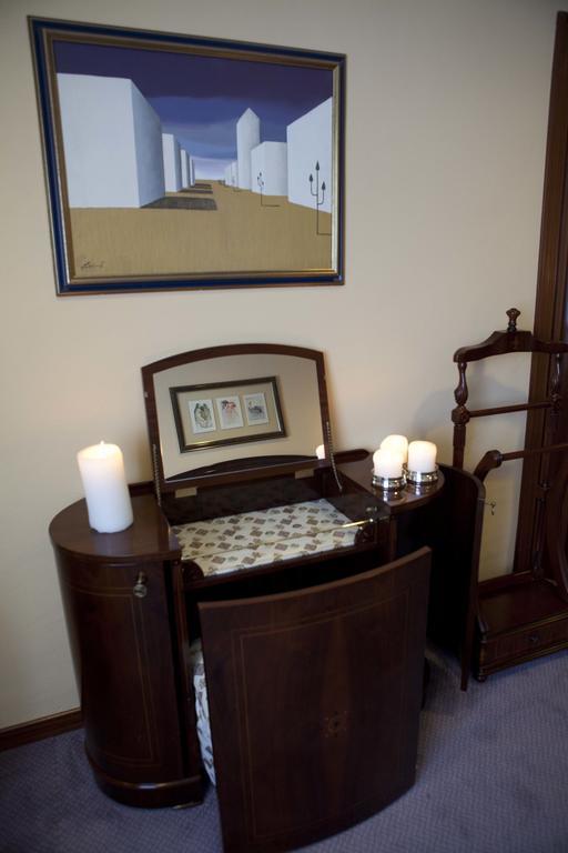 Hotel Dona Jimena Villarcayo Chambre photo